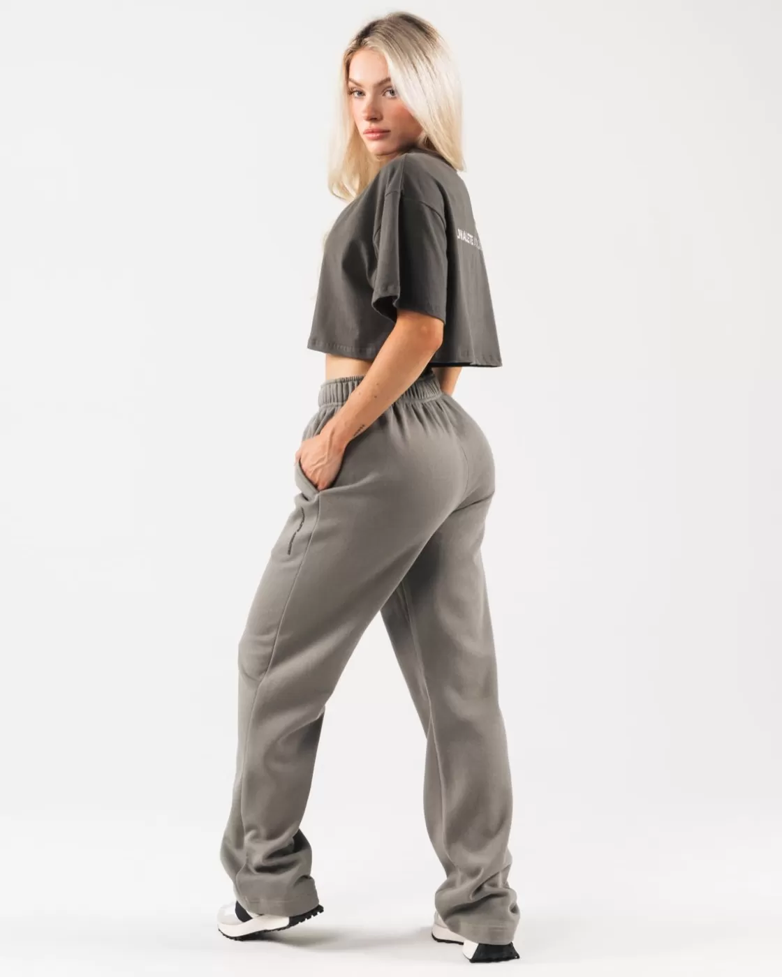 Outlet Origin Crop Women Shirts & Crops