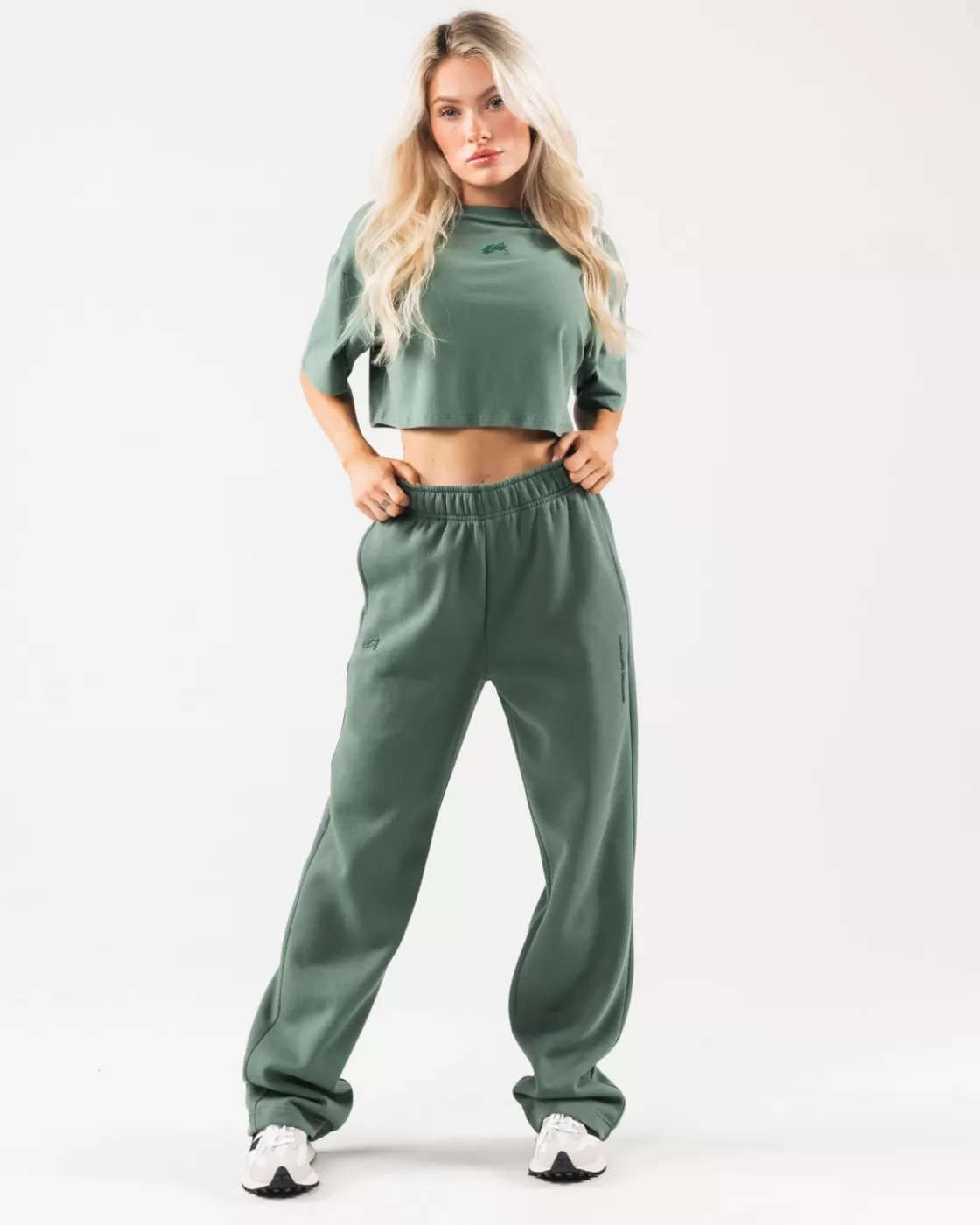 Online Origin Crop Women Shirts & Crops