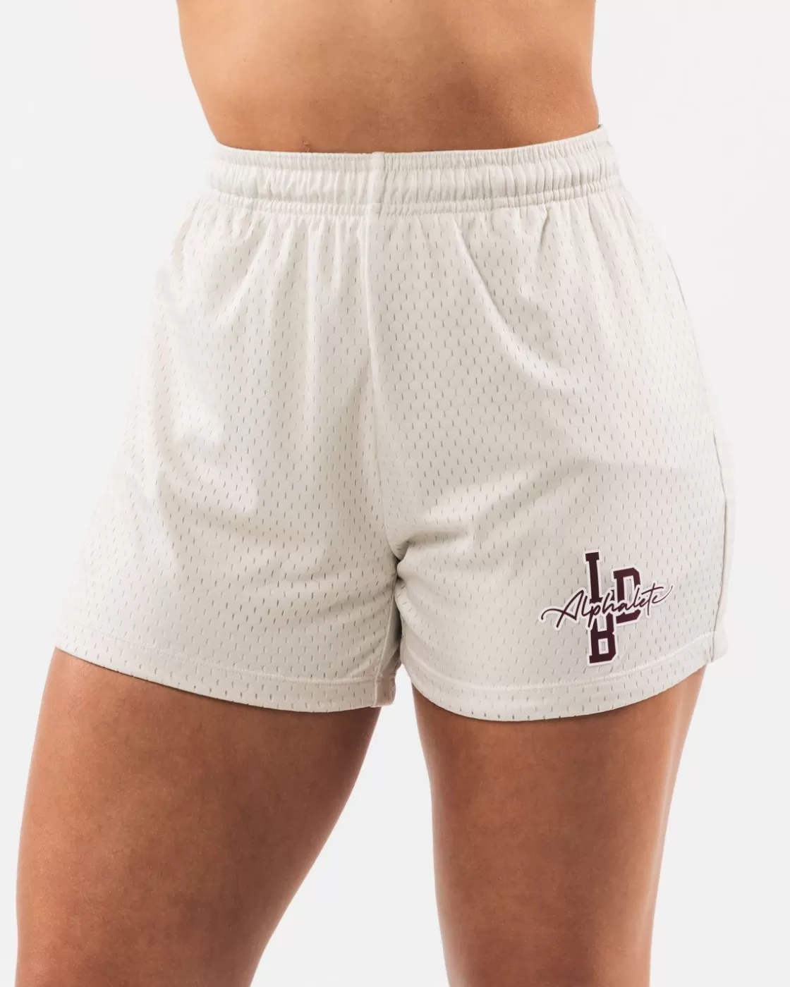 Discount Signature Mesh Short 4" Women Shorts