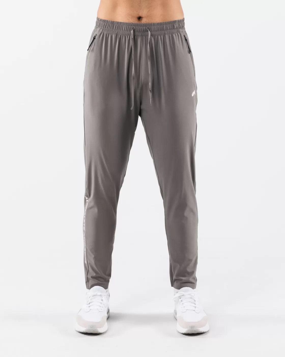 Discount Swift Training Pant Men Joggers